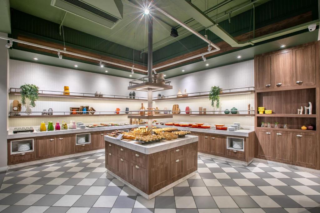 Rio Carnival Spirit - Image 5